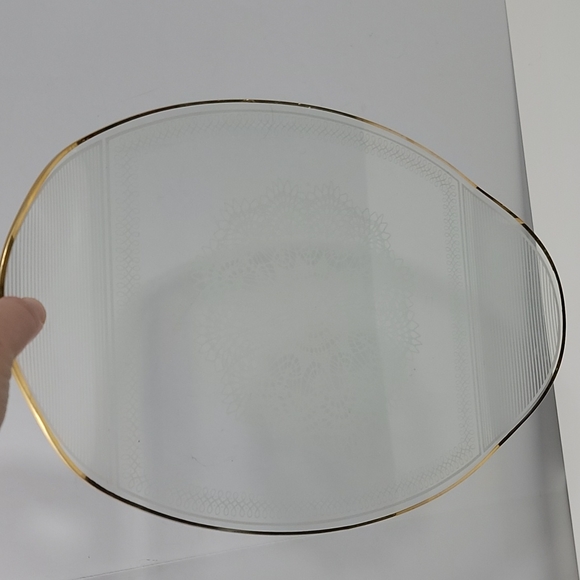 Vintage Thin Glass Tray - Picture 2 of 4